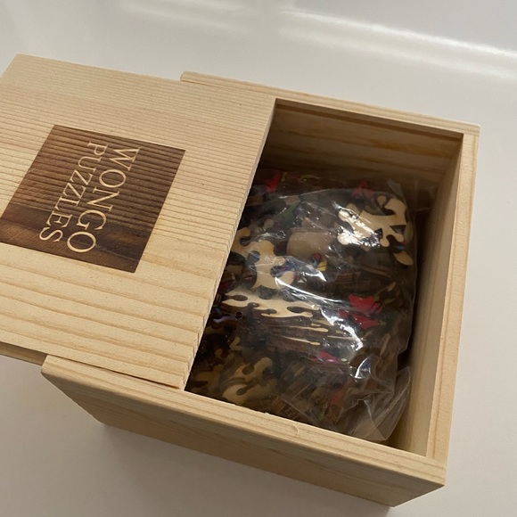 wongo puzzles wooden jigsaw puzzle “the turtle” 207 pieces - Picture 3 of 5